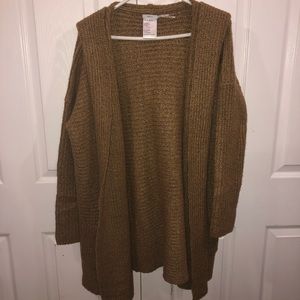 URBAN OUTFITTERS Cardigan